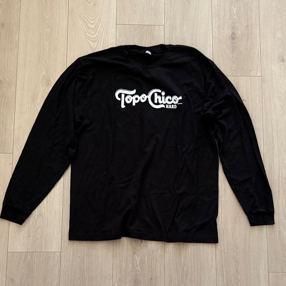 Topo Chico Black Long Sleeve Shirt & Bottle Opener Style Keychain. Men XL
